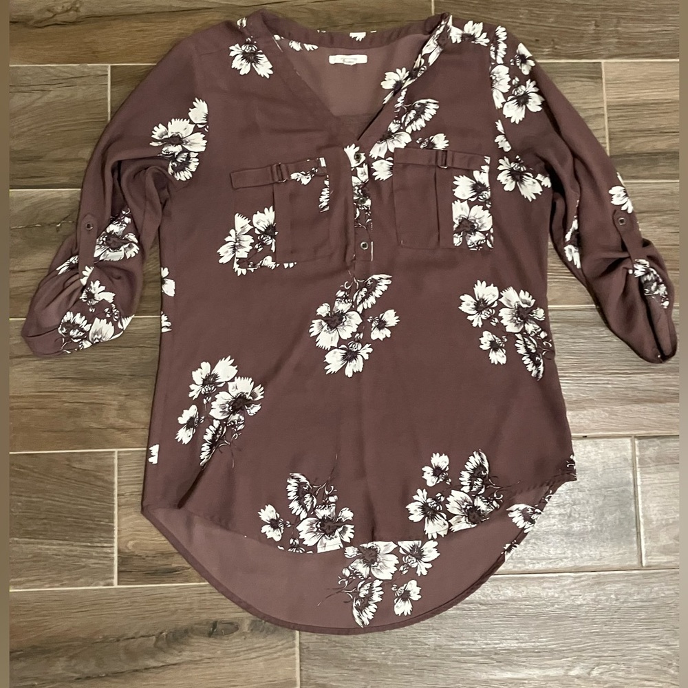 Floral Blouse size small